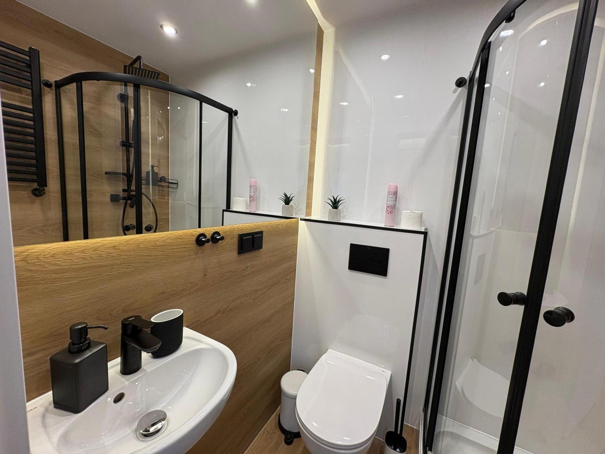 Stylowe Apartamenty W Centrum Wroclaw Bagian luar foto