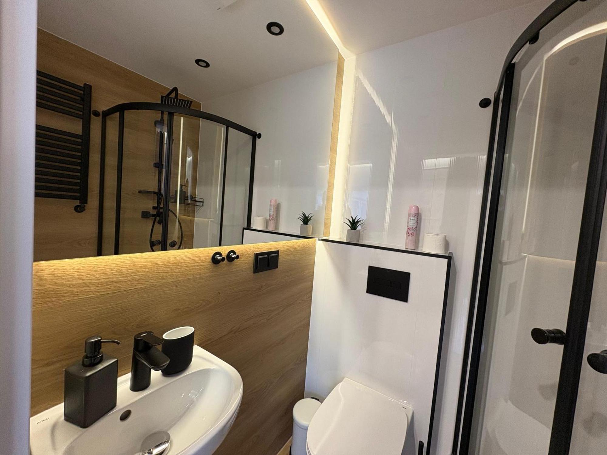 Stylowe Apartamenty W Centrum Wroclaw Bagian luar foto